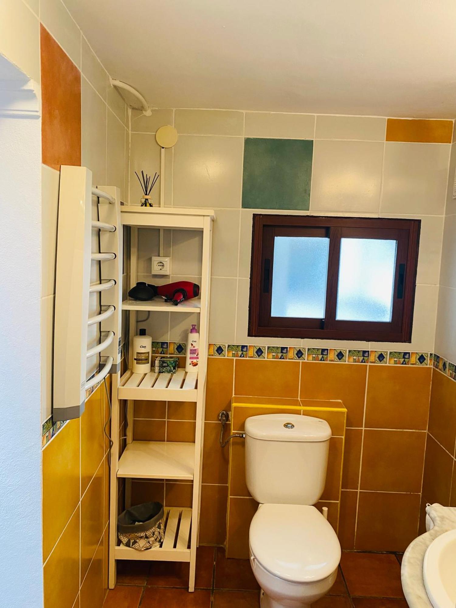 Room With Bathroom In Private House Casa Mar Torrox Exterior foto